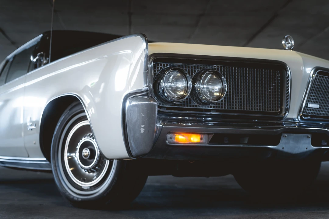 1964 Chrysler Imperial 2nd Gen - Image 24 of 31