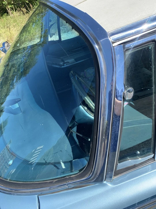 1964 Chrysler Imperial 2nd Gen - Image 26 of 31