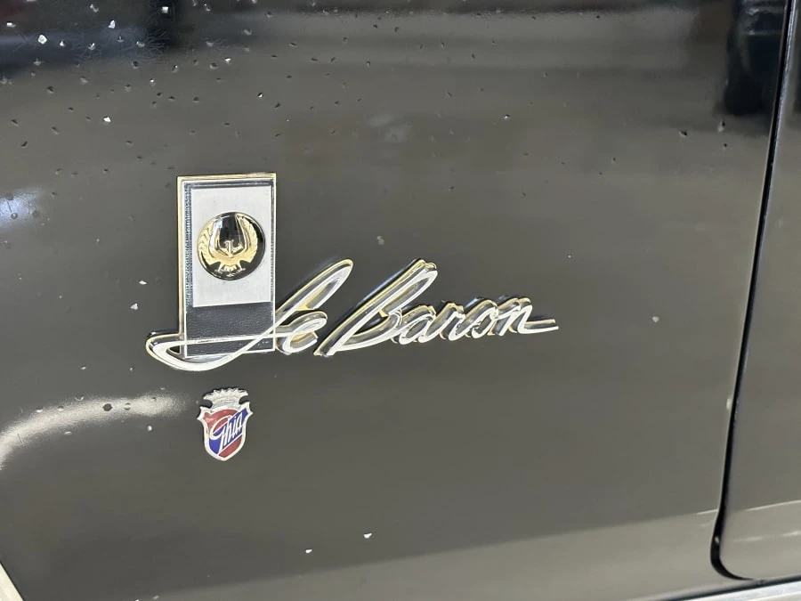 1964 Imperial Crown - Image 14 of 31