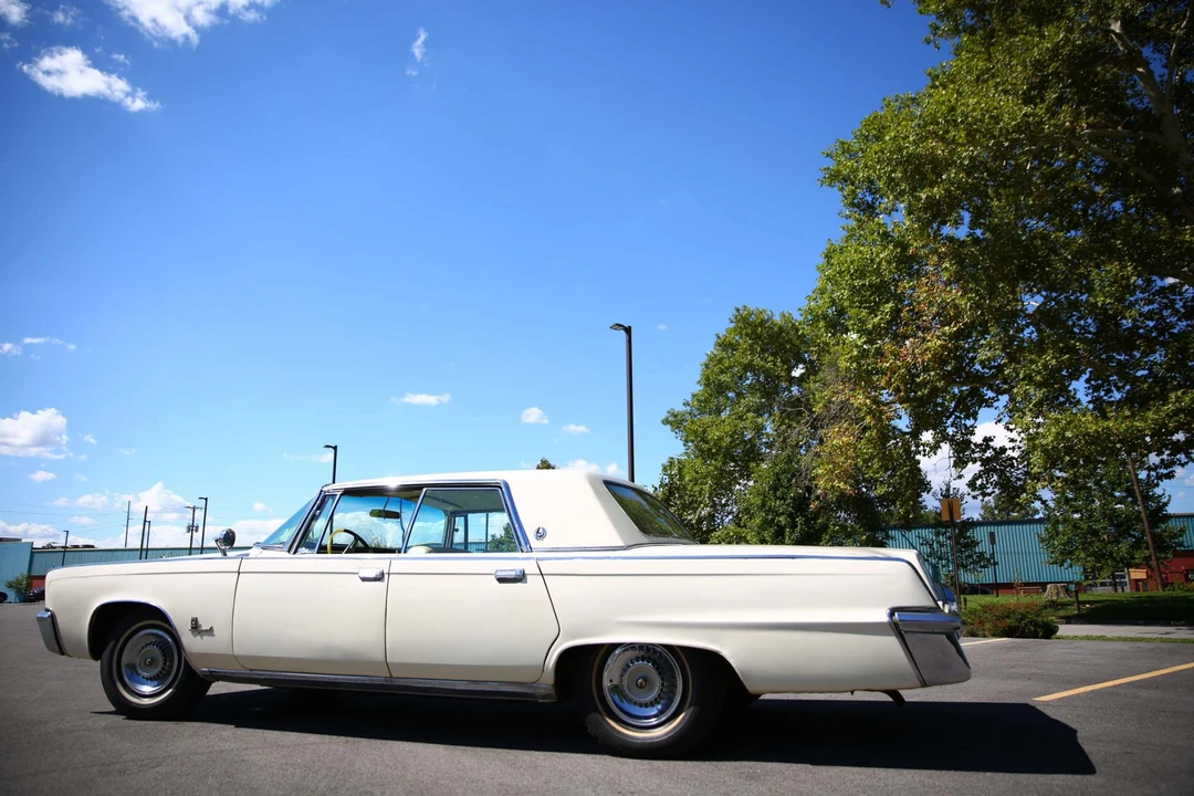 1964 Chrysler Imperial 2nd Gen - Image 15 of 31