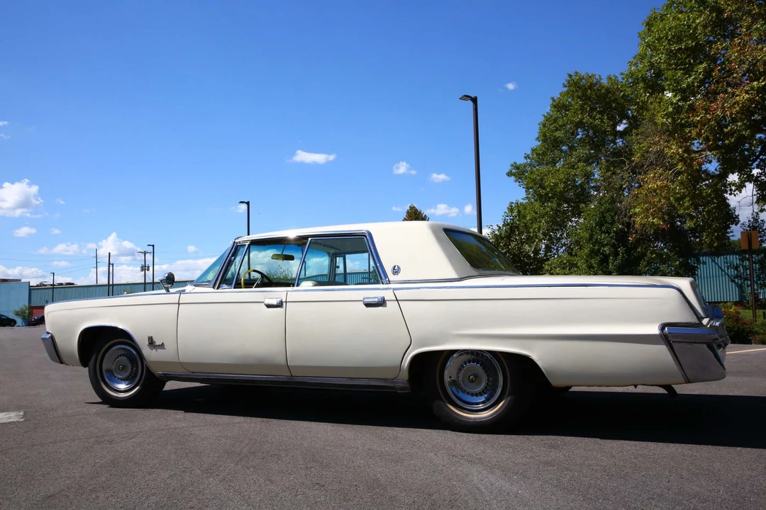 1964 Chrysler Imperial 2nd Gen - Image 16 of 31