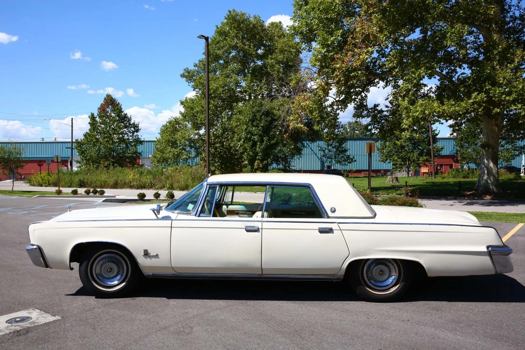 1964 Chrysler Imperial 2nd Gen - Image 13 of 31