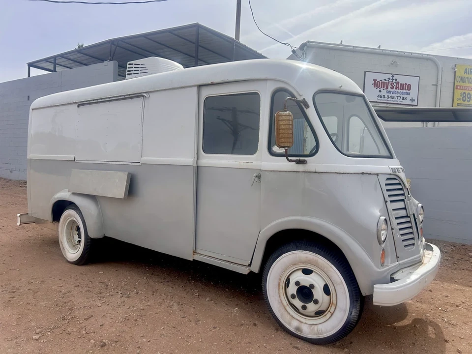 1964 International Harvester - Image 7 of 21