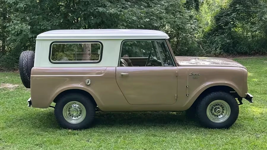 1964 International - Image 7 of 27