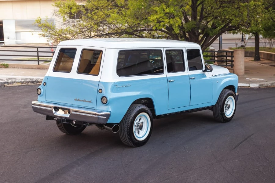 1964 International - Image 3 of 31