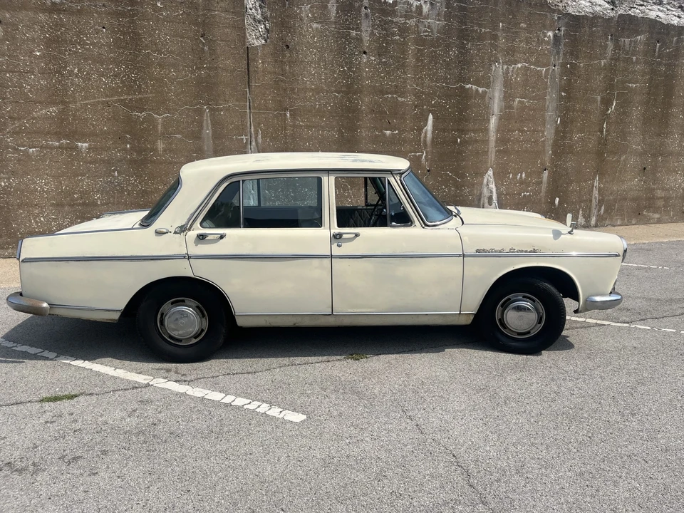 1964 Isuzu - Image 16 of 31