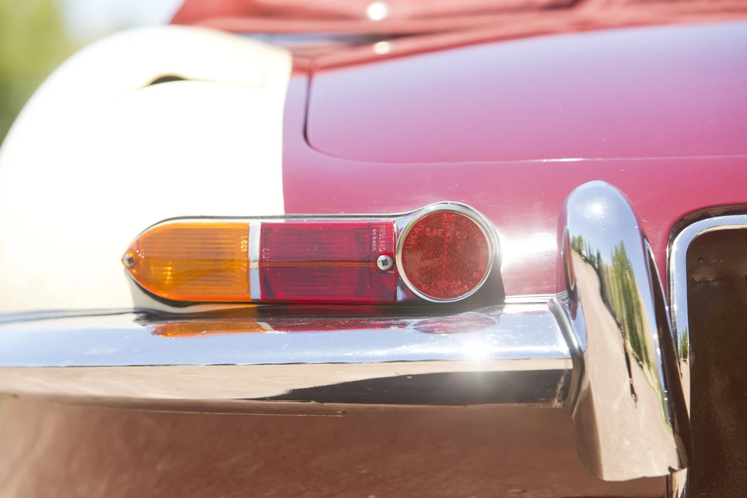 1964 Jaguar E-Type Series 1 - Image 26 of 31