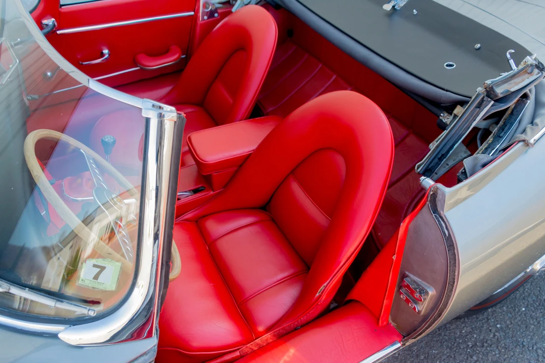 1964 Jaguar E-Type Series 1 - Image 11 of 31