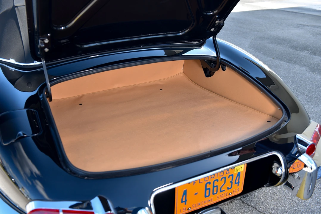 1964 Jaguar E-Type Series 1 - Image 9 of 31