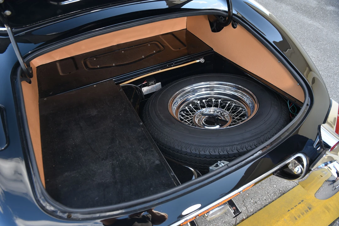 1964 Jaguar E-Type Series 1 - Image 7 of 31