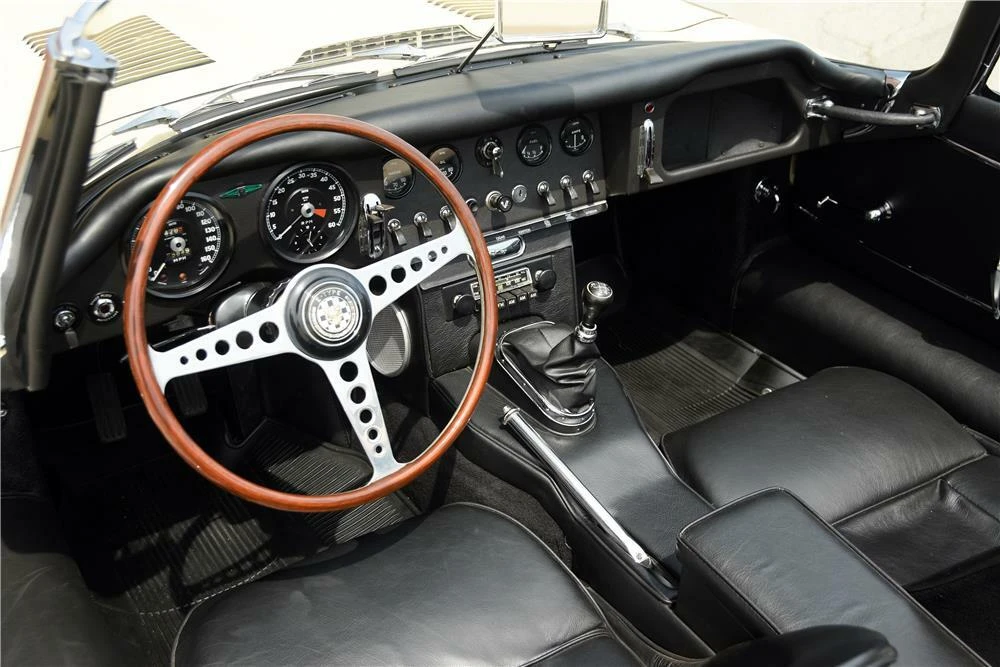 1964 Jaguar E-Type Series 1 - Image 4 of 5