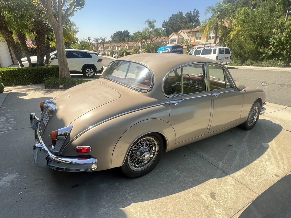 1964 Jaguar Mark II - Image 2 of 11