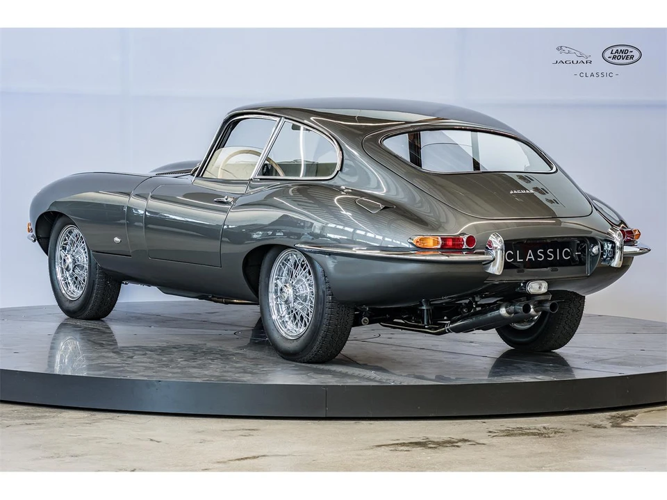 1964 Jaguar E-Type Series 1 - Image 11 of 31