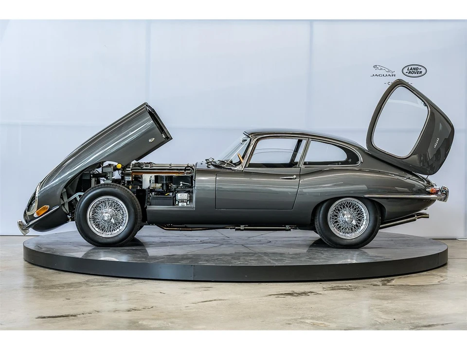 1964 Jaguar E-Type Series 1 - Image 16 of 31