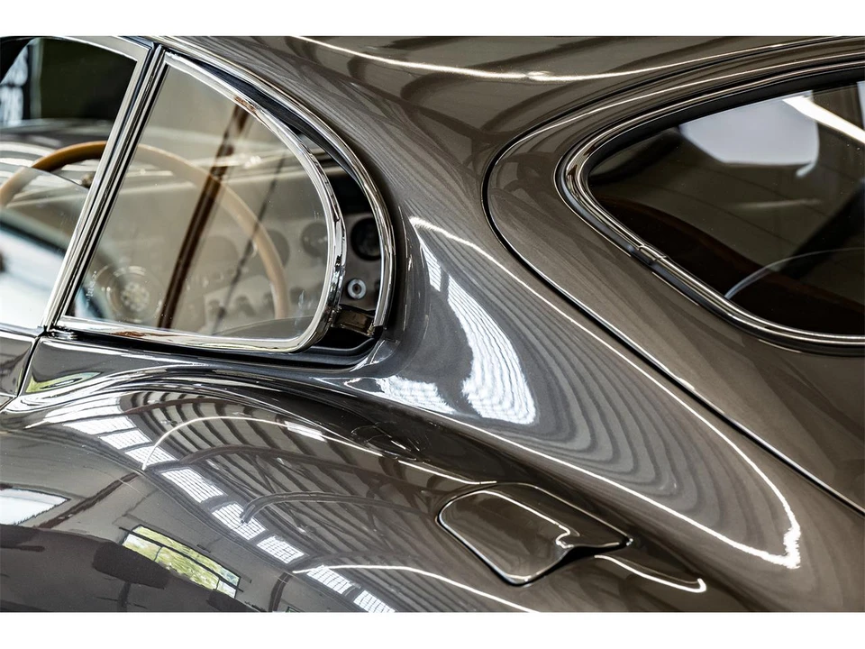 1964 Jaguar E-Type Series 1 - Image 28 of 31