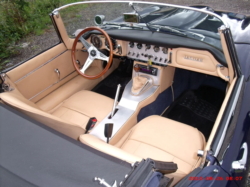 1964 Jaguar E-Type Series 1 - Image 2 of 3
