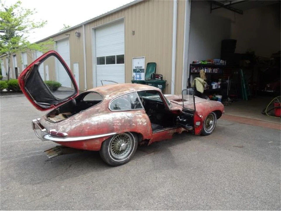 1964 Jaguar E-Type Series 1 - Image 12 of 20