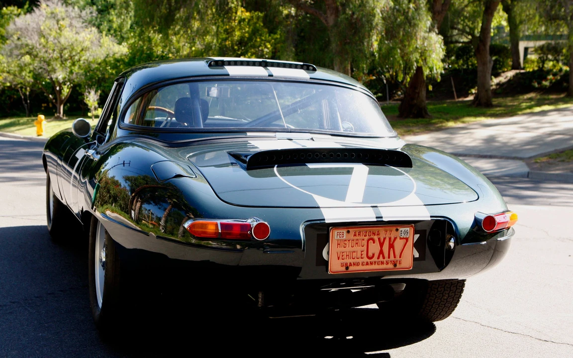 1964 Jaguar E-Type Lightweight - Image 4 of 5