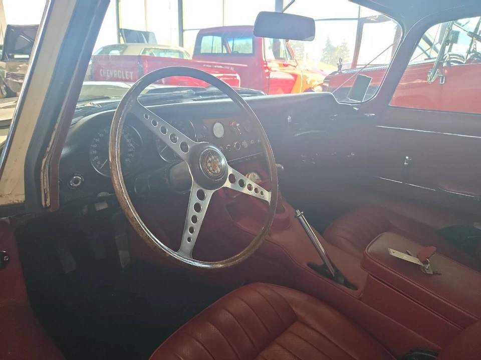 1964 Jaguar E-Type Series 1 - Image 13 of 18