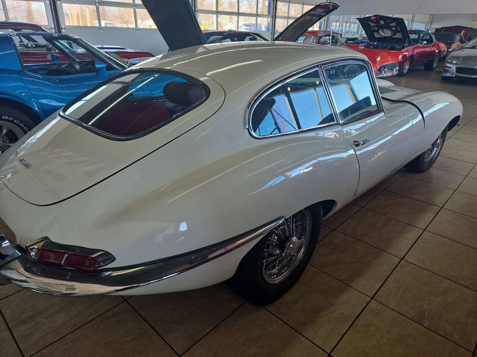 1964 Jaguar E-Type Series 1 - Image 6 of 18