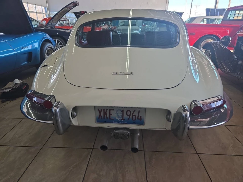 1964 Jaguar E-Type Series 1 - Image 7 of 18