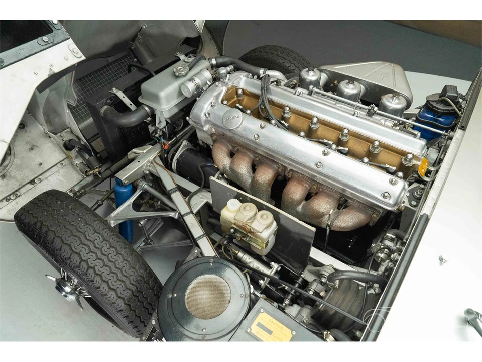 1964 Jaguar E-Type Series 1 - Image 3 of 19