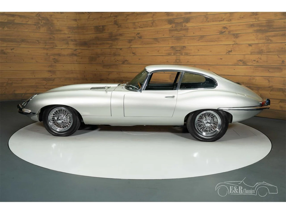 1964 Jaguar E-Type Series 1 - Image 5 of 19