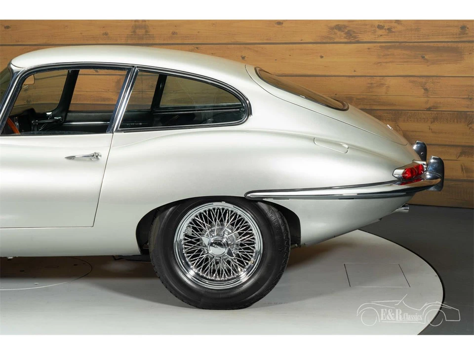 1964 Jaguar E-Type Series 1 - Image 6 of 19