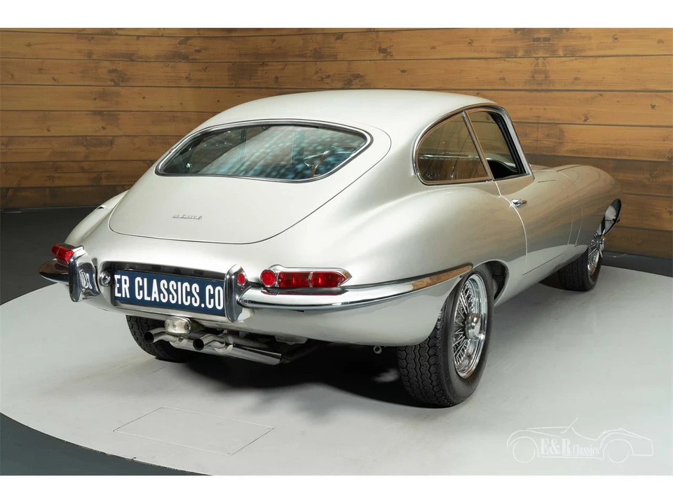 1964 Jaguar E-Type Series 1 - Image 9 of 19