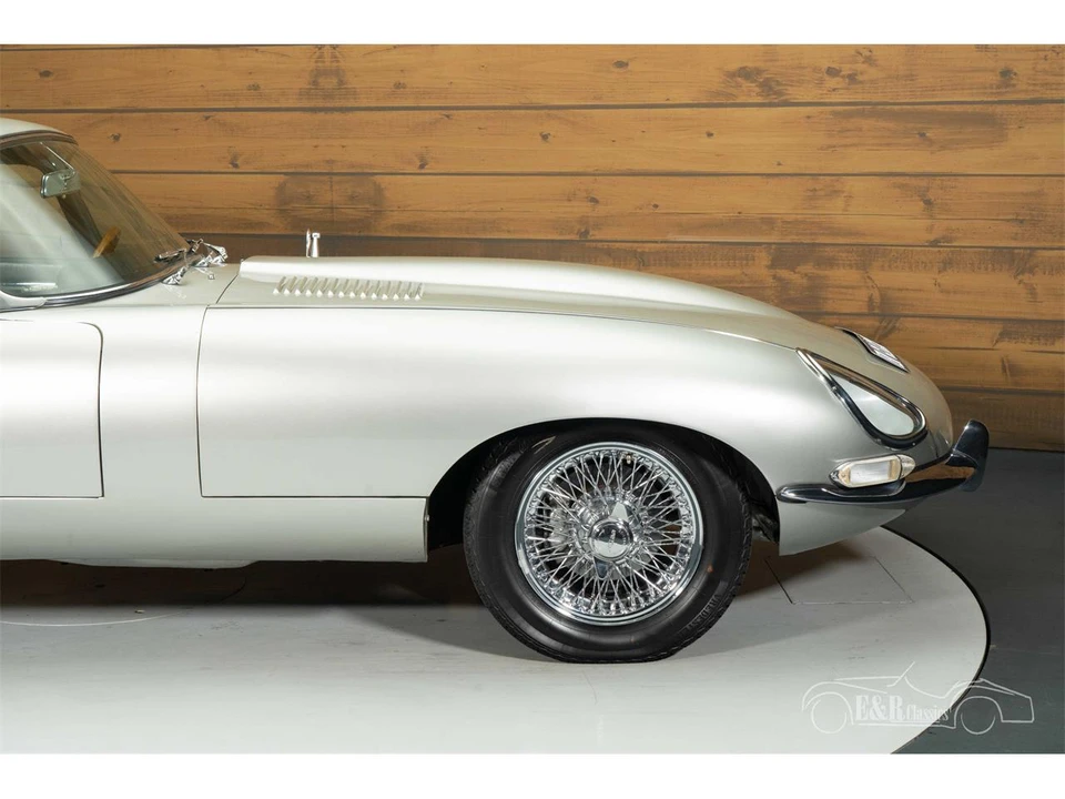 1964 Jaguar E-Type Series 1 - Image 10 of 19