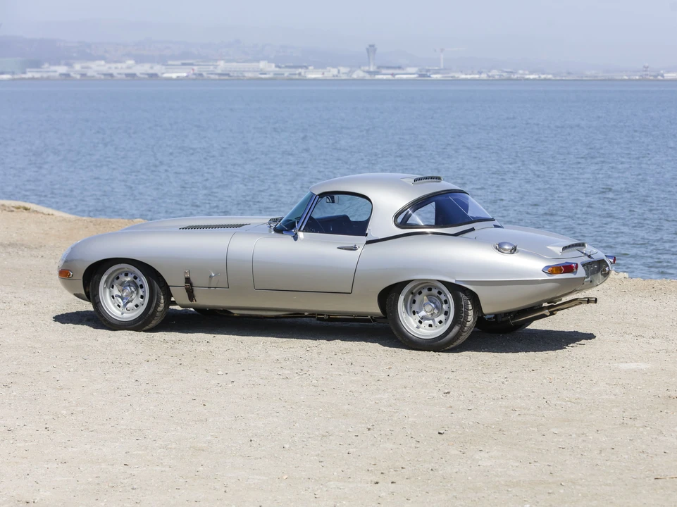 1964 Jaguar E-Type Lightweight - Image 25 of 31