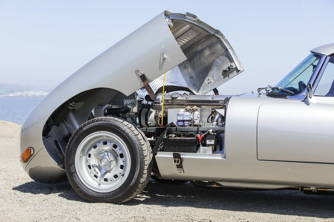 1964 Jaguar E-Type Lightweight - Image 8 of 31