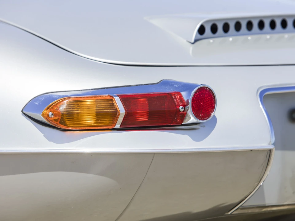 1964 Jaguar E-Type Lightweight - Image 20 of 31