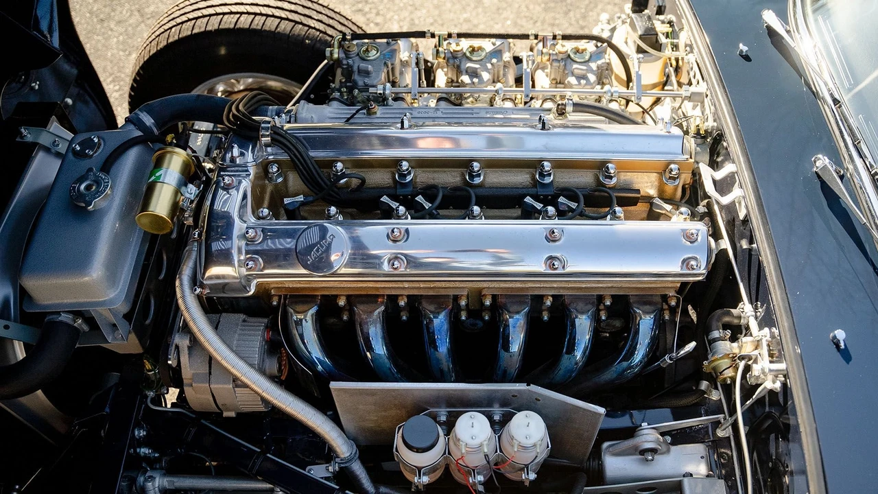 1964 Jaguar E-Type Series 1 - Image 13 of 31
