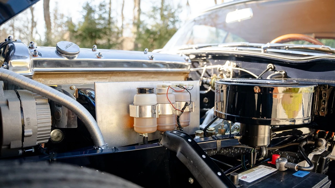 1964 Jaguar E-Type Series 1 - Image 14 of 31