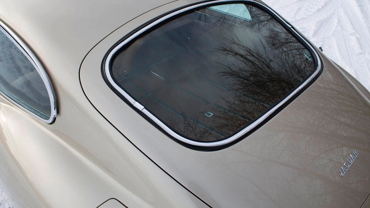 1964 Jaguar E-Type Series 1 - Image 27 of 31