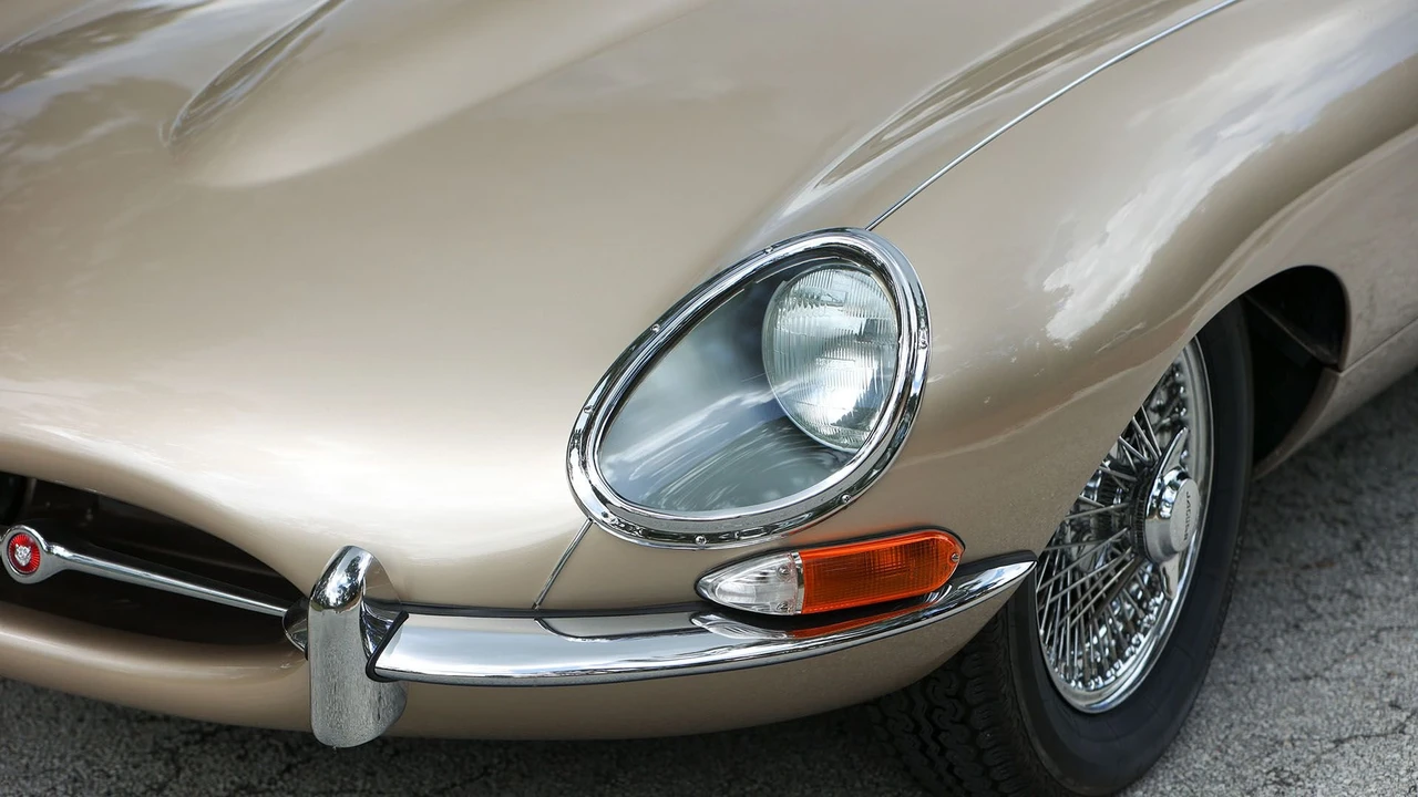 1964 Jaguar E-Type Series 1 - Image 17 of 31
