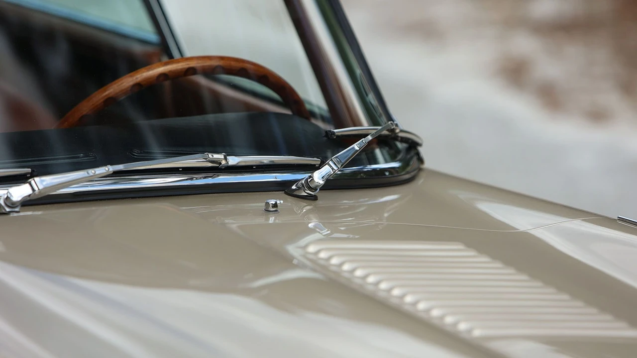 1964 Jaguar E-Type Series 1 - Image 2 of 31