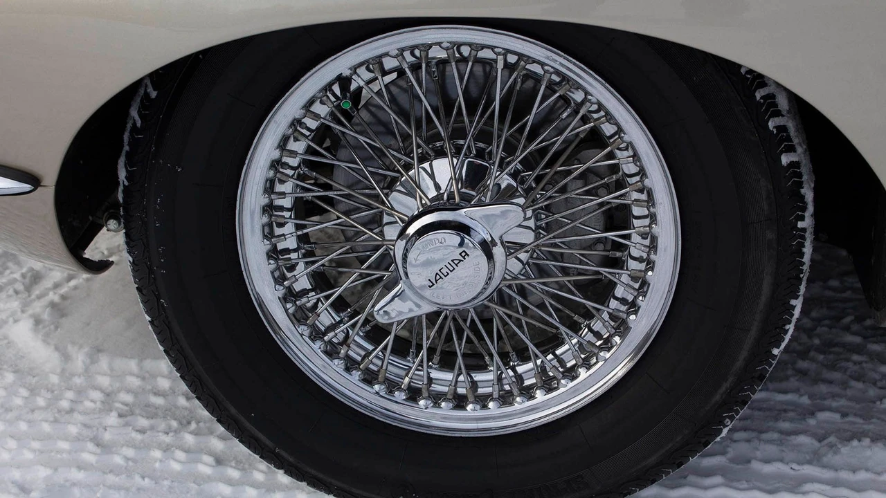 1964 Jaguar E-Type Series 1 - Image 26 of 31
