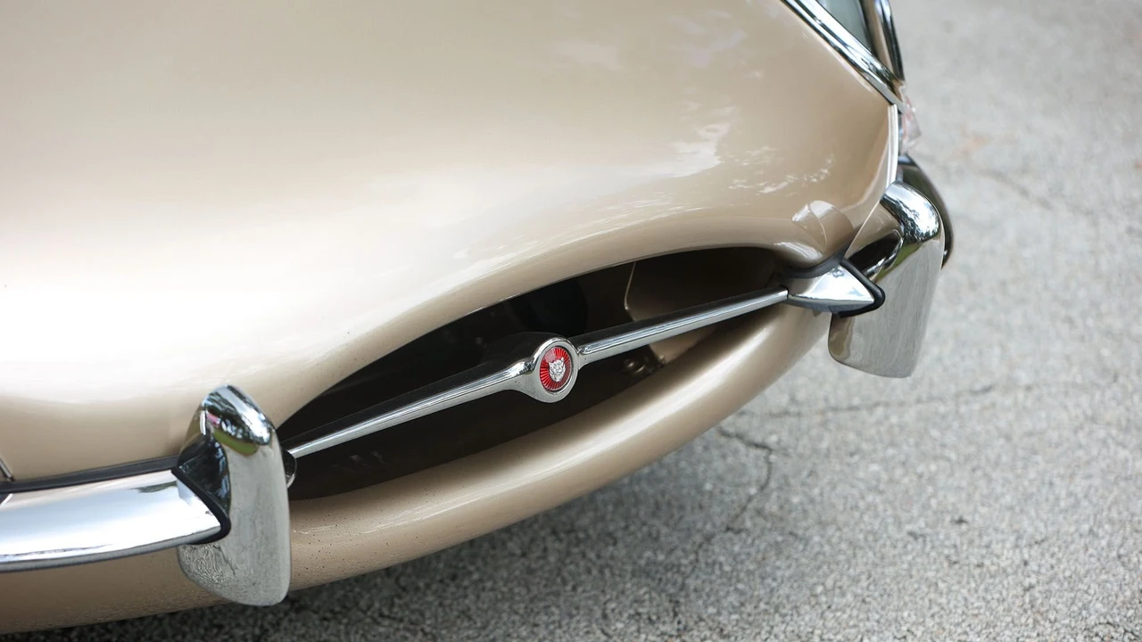 1964 Jaguar E-Type Series 1 - Image 21 of 31