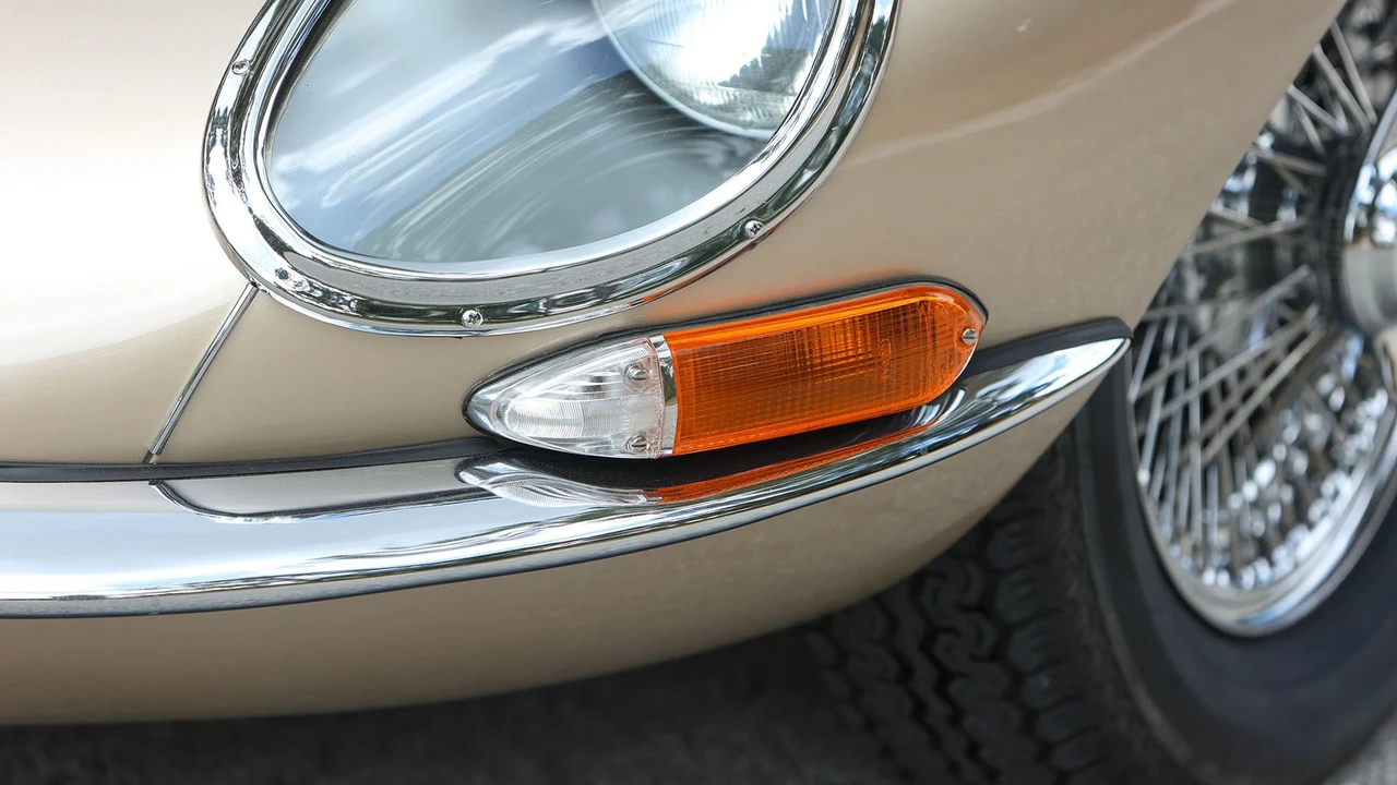1964 Jaguar E-Type Series 1 - Image 15 of 31