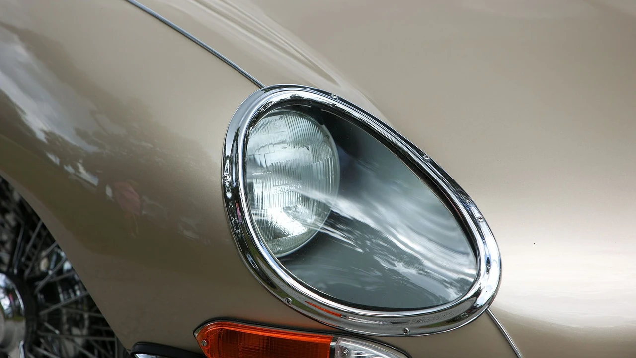 1964 Jaguar E-Type Series 1 - Image 13 of 31