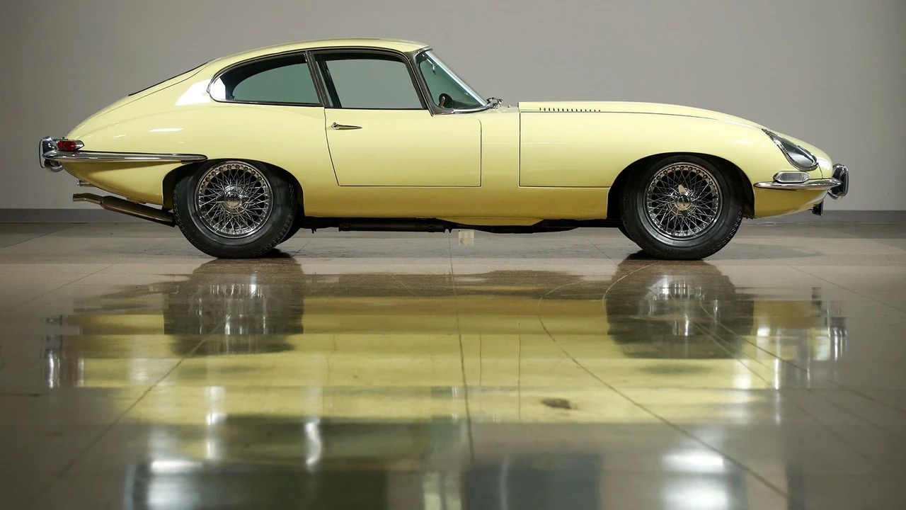 1964 Jaguar E-Type Series 1 - Image 3 of 31
