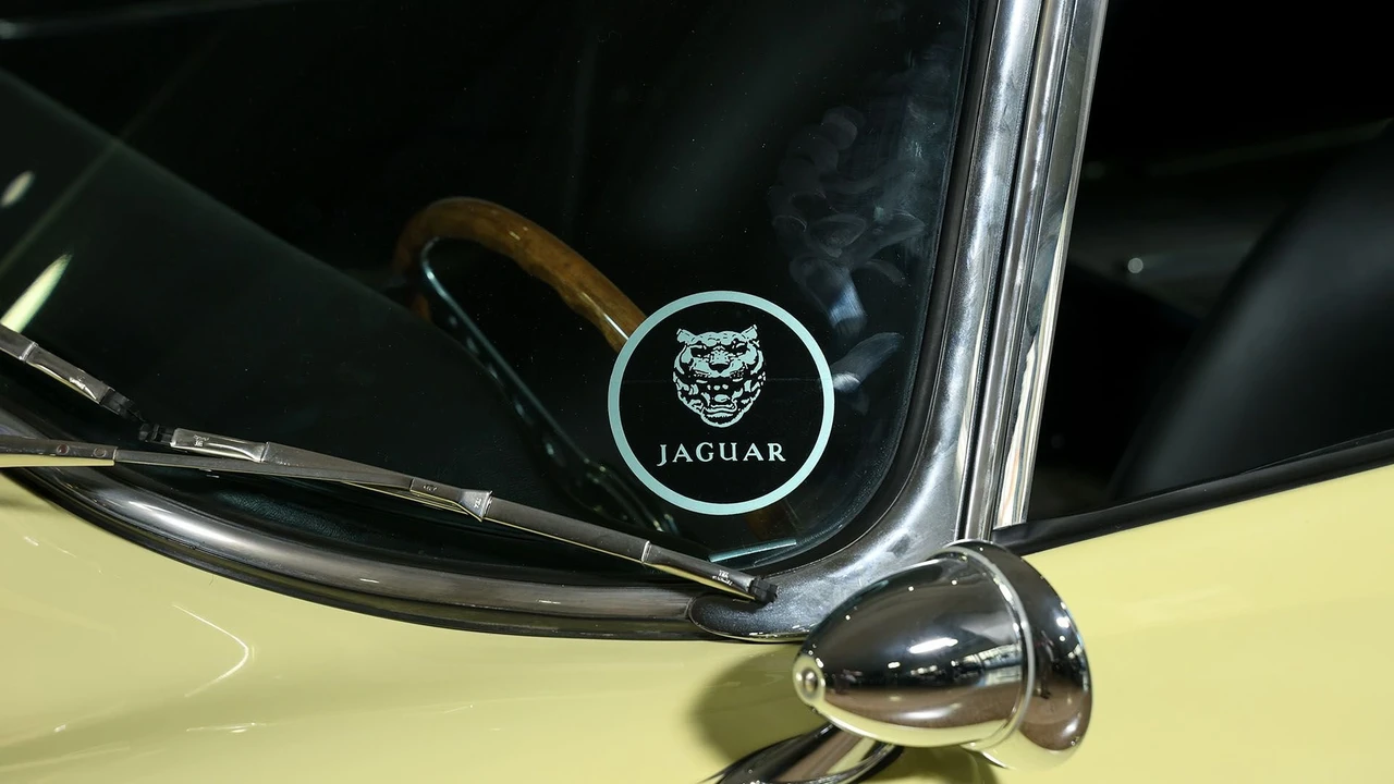 1964 Jaguar E-Type Series 1 - Image 9 of 31
