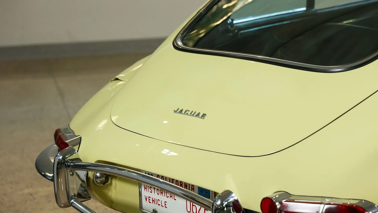 1964 Jaguar E-Type Series 1 - Image 21 of 31