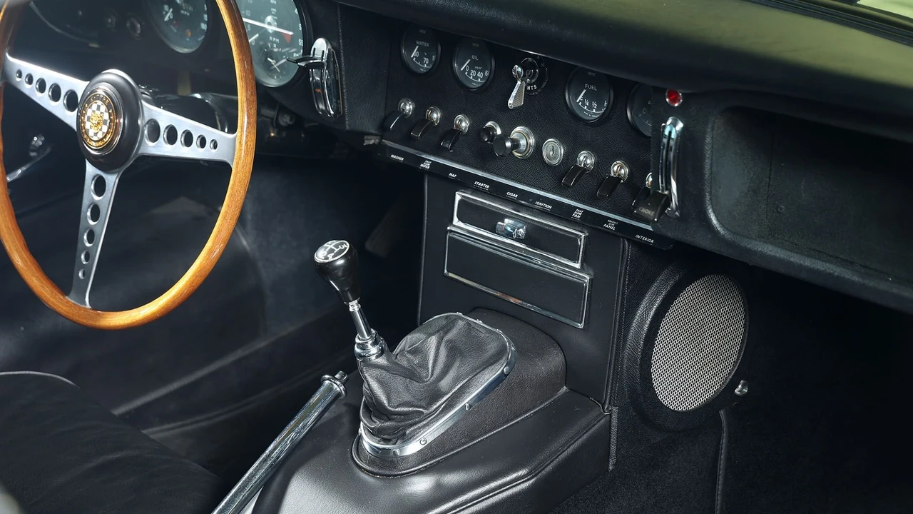 1964 Jaguar E-Type Series 1 - Image 29 of 31