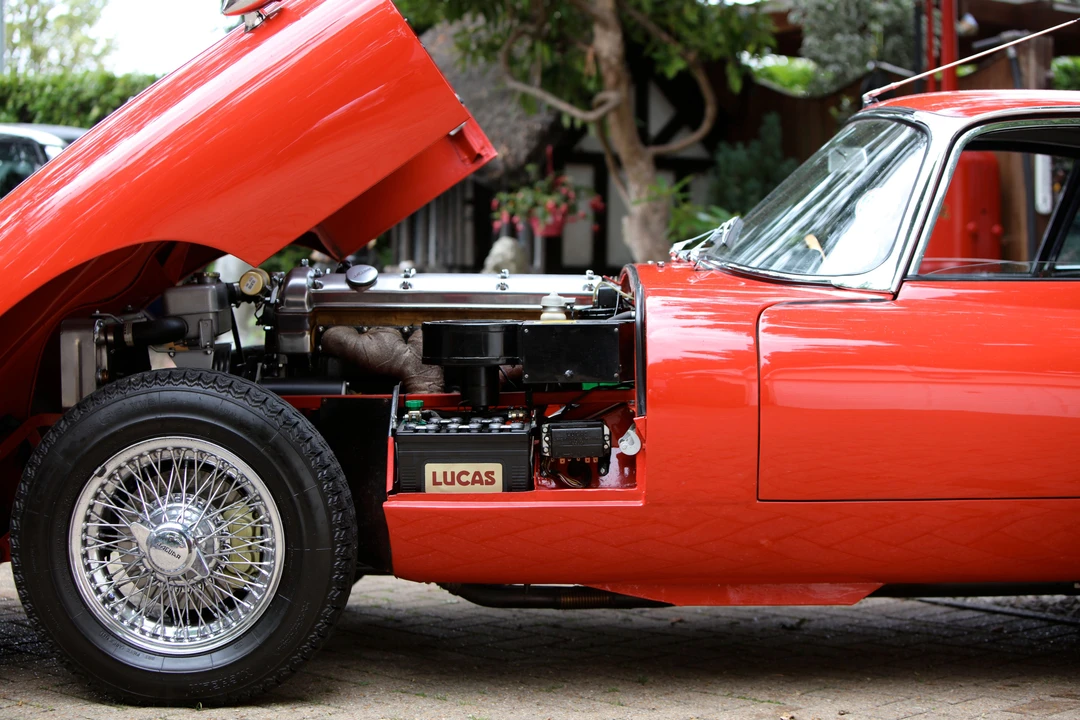 1964 Jaguar E-Type Series 1 - Image 4 of 6