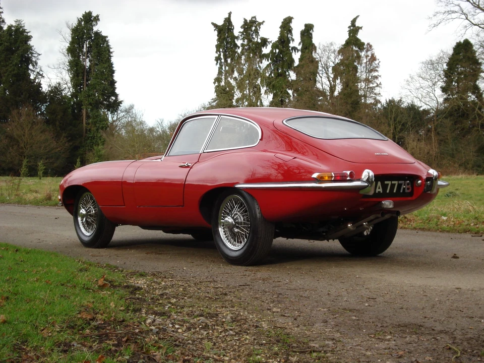 1964 Jaguar E-Type Series 1 - Image 8 of 9
