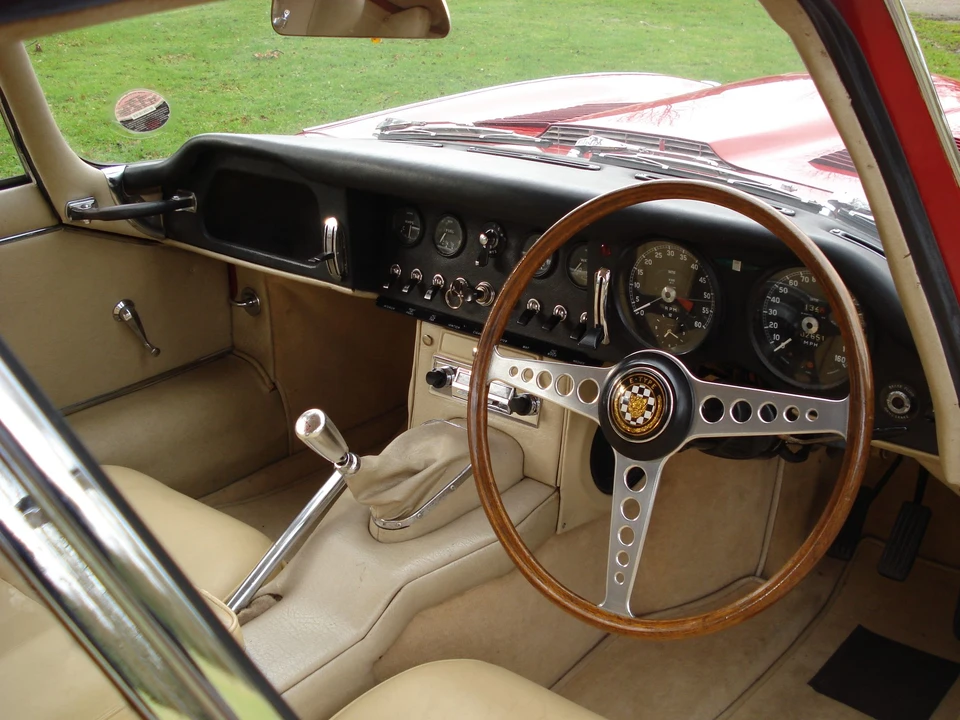 1964 Jaguar E-Type Series 1 - Image 5 of 9