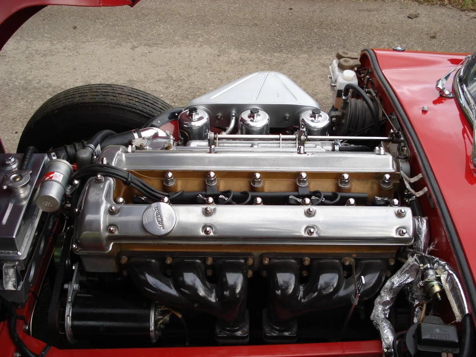 1964 Jaguar E-Type Series 1 - Image 4 of 9